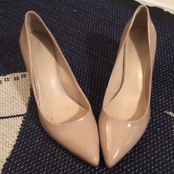 nine west nude shoes